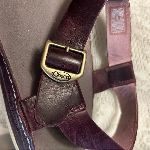 Chaco Wayfarer Burgundy Leather Strappy Sandals - Picture 2 of 4